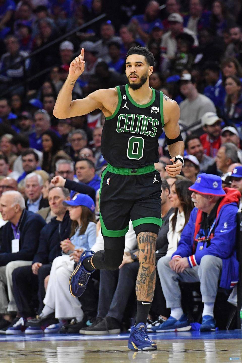 塔图姆迎来二十赛季高光表现，勇士球迷沸腾！(塔图姆第一次季后赛)-游戏